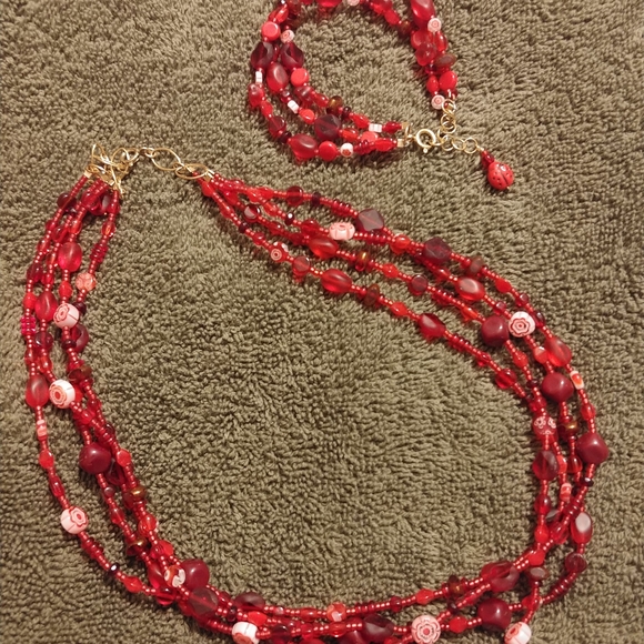 Beaded Necklace -bracelet set - Picture 1 of 3